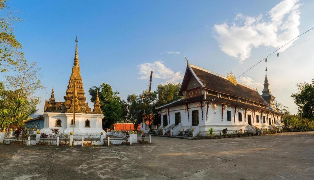 萨撒汗汽车旅馆 琅勃拉邦 外观 照片